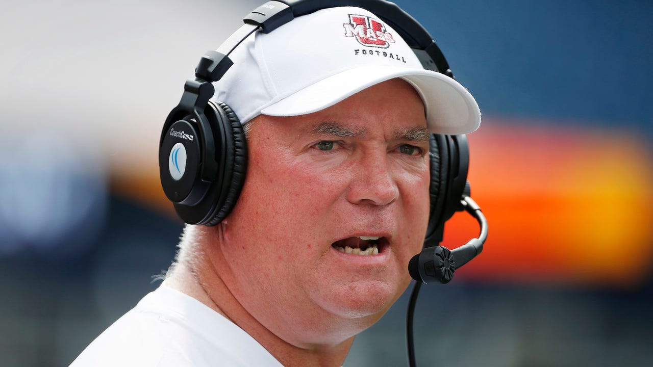 No. 5 Georgia ranks as 'best team UMass has ever played'